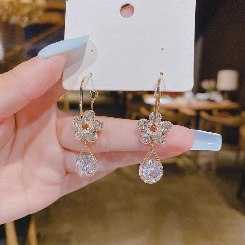 Fashion Flower Crystal Earrings Elegant Sparkling Jewelry Accessory