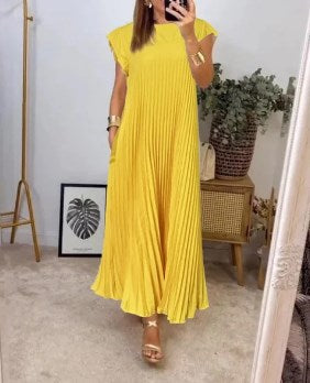 Sleeveless Pleated Dress Solid Color Elegant Simple Design