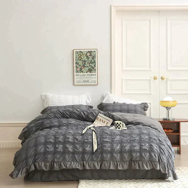 Icy Summer Seersucker Quilt Set 4-Piece Lightweight Cooling Quilt