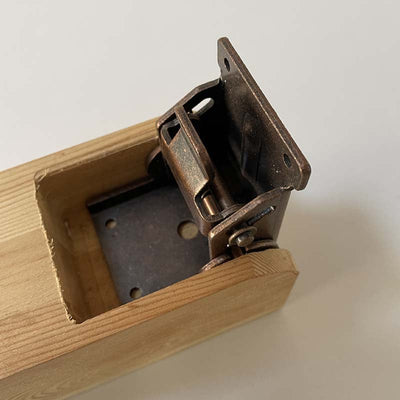 90 Degrees Self-locking Folding Hinge Invisible Corrosion Resistant Connector