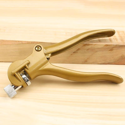Miter Box Woodworking Tool For Adjusting Saw Blades Accurately