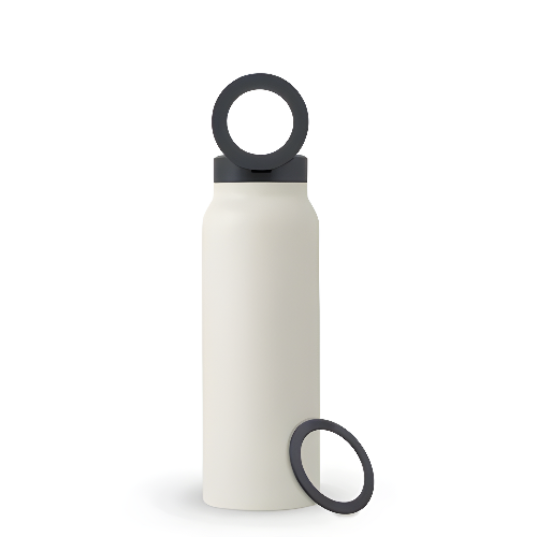 Water Bottle With Magnetic Phone Mount For Hands-Free Convenience
