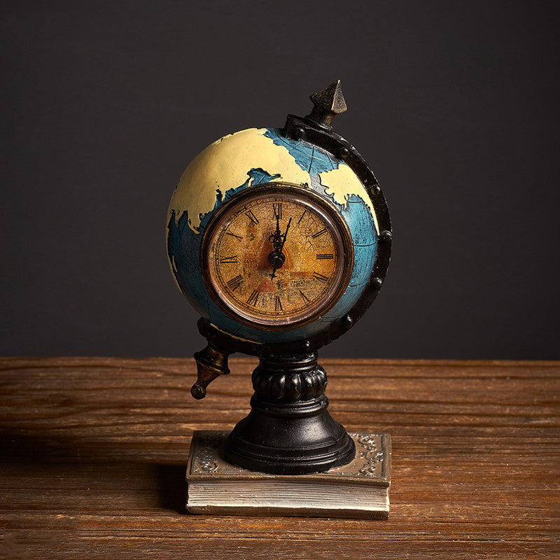 Retro Globe Clock Classic Design Decorative Table Clock
