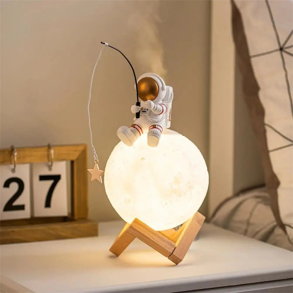Astronaut Night Light Humidifier Moon Resin Spaceman Home Decor