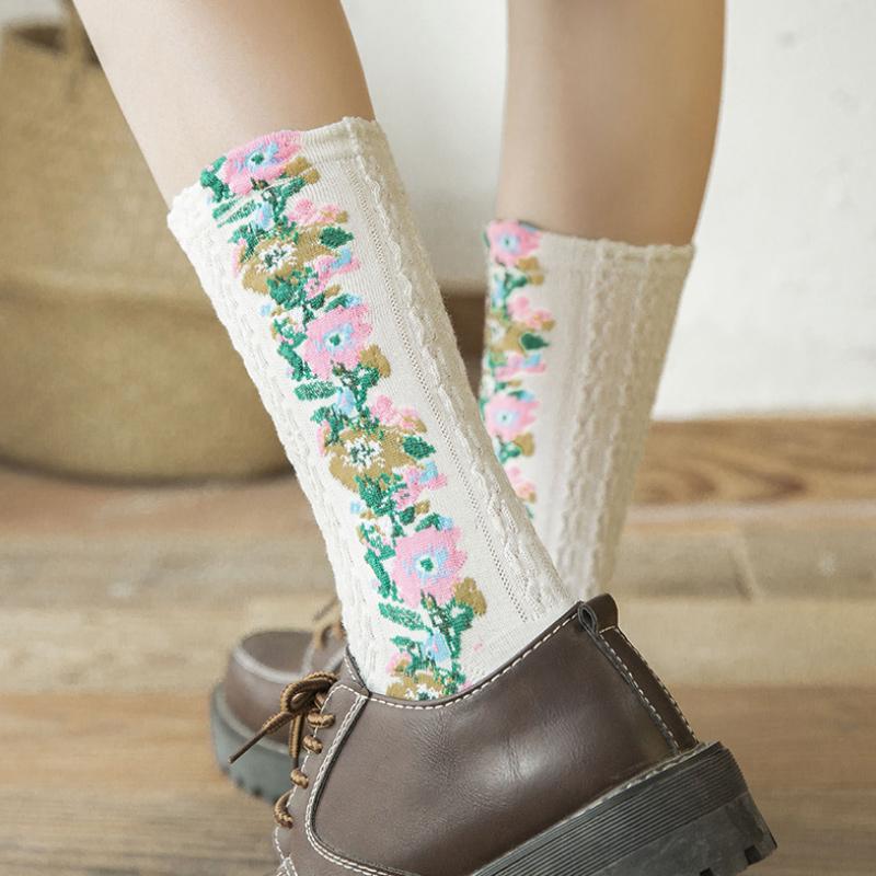 Vintage Embroidered Floral Socks Elegant Comfortable Cotton Blend