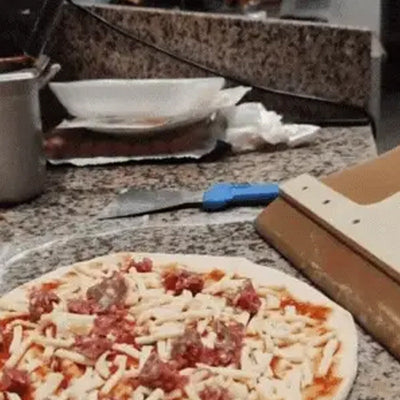 Sliding Pizza Peel For Easy And Precise Pizza Handling
