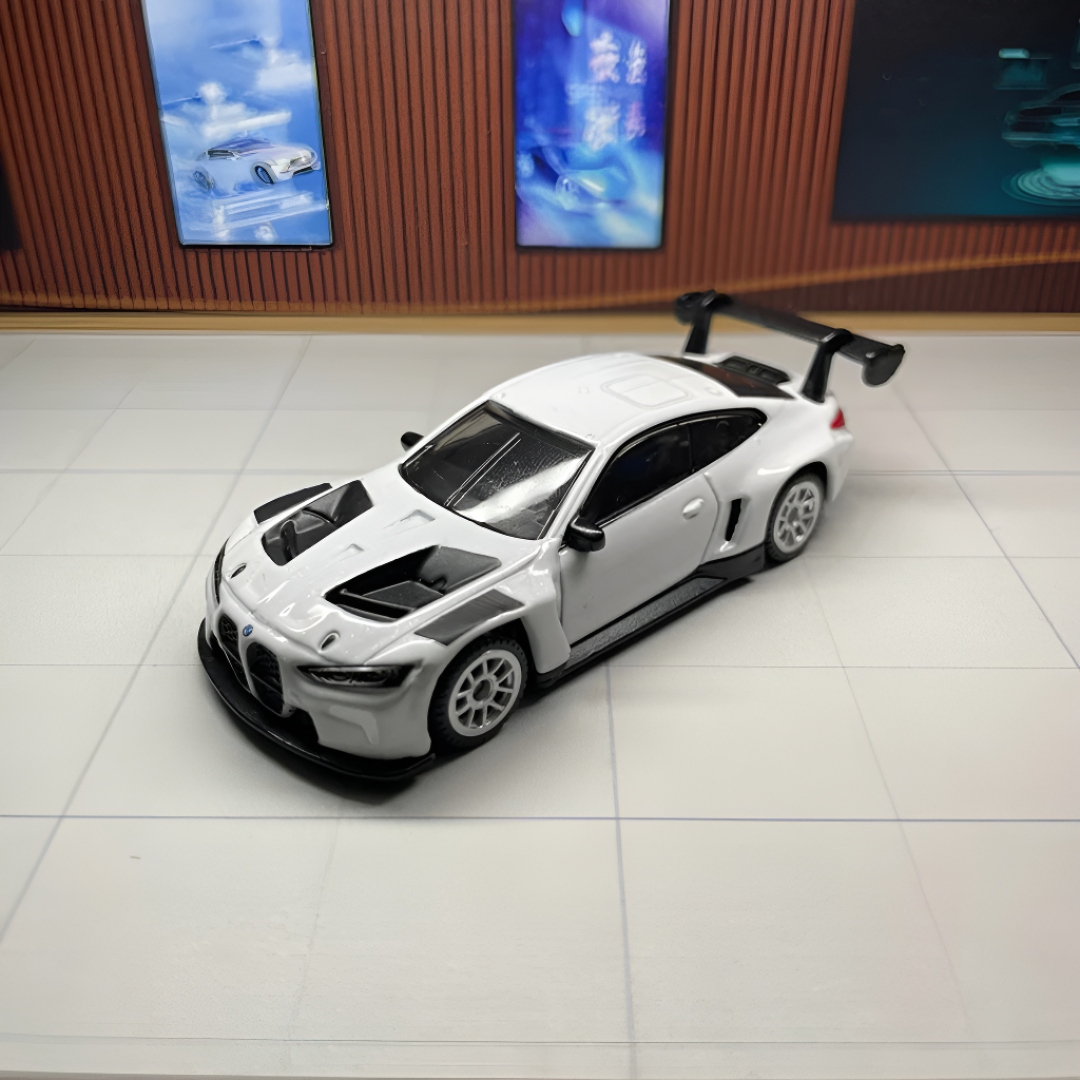 Diecast Luxury Model Cars Collectible Detailed Miniature Vehicles