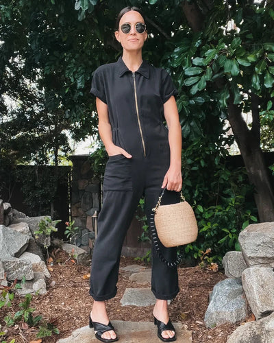 Cropped Utility Jumpsuit Stylish Casual Sleeveless Pocket Design