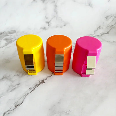 EggSnap Handheld Eggshell Separator For Easy Perfect Cracking