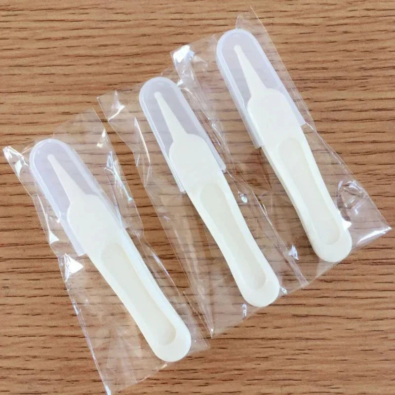 Baby Safety Tweezers Plastic For Nose And Ear Cleaning Care