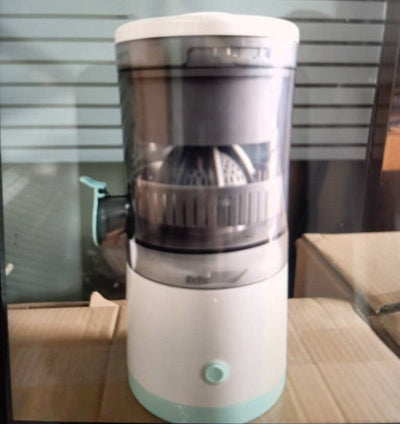 Portable Electric Juicer Mini USB Rechargeable Fruit Blender Cup