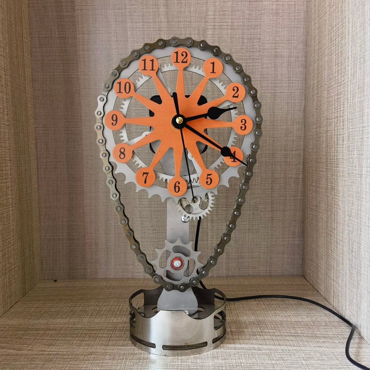 Timing Chain Clock Metal Edition With Rotating Gear Design