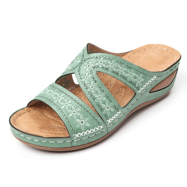 Orthopaedic Slip-On Sandals With Thick Platform For Comfort