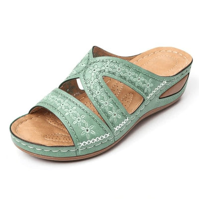 Orthopaedic Slip-On Sandals With Thick Platform For Comfort