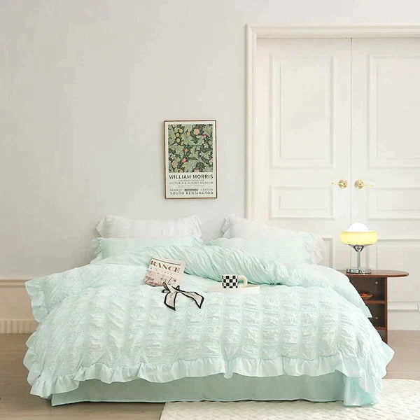 Icy Summer Seersucker Quilt Set 4-Piece Lightweight Cooling Quilt