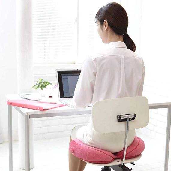 Ergonomic Hip Cushion For Comfortable Posture Support And Relief