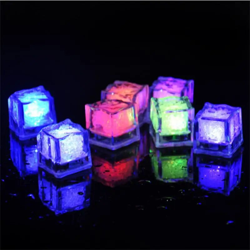 Glowing LED Ice Cubes Fast Flash Water Toys For Vibrant Parties