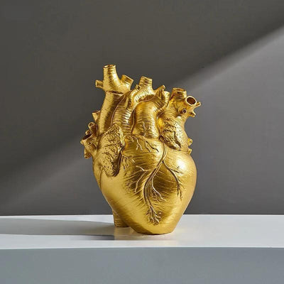 Heart-Shaped Resin Vase Nordic Style Flower Arrangement Container