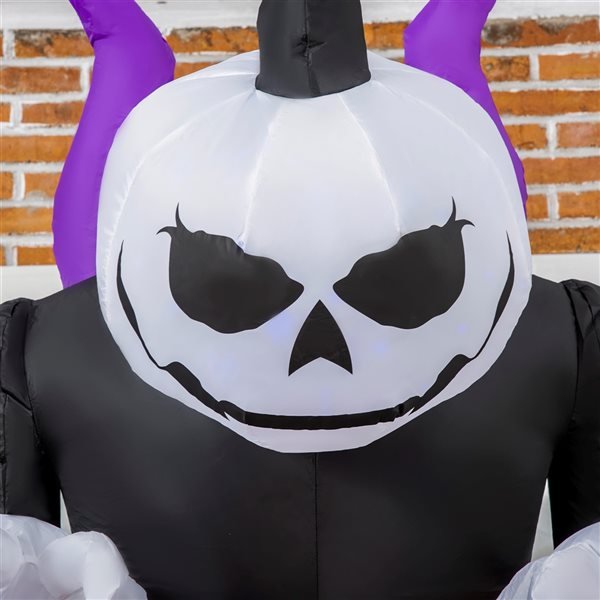 Giant Inflatable Ghost Decoration With Horns And Flame Projection