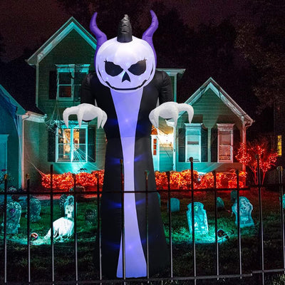 Giant Inflatable Ghost Decoration With Horns And Flame Projection