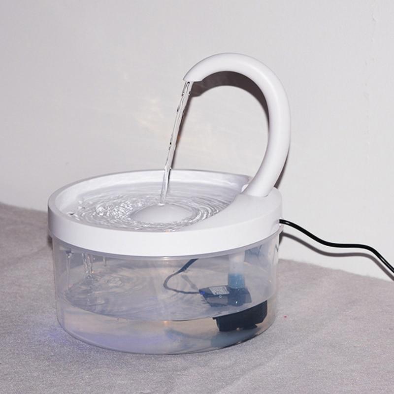 Cat Drinking Water Fountain For Fresh Hydration And Clean Water