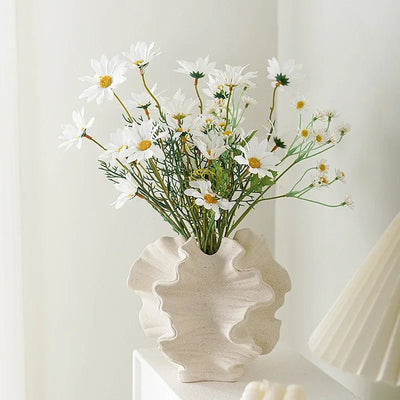 Nordic Ceramic Vase Petal Design Elegant Curves For Home Decor