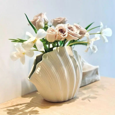 Ceramic Seashell Vase For Floral Arrangements And Terrarium Decor