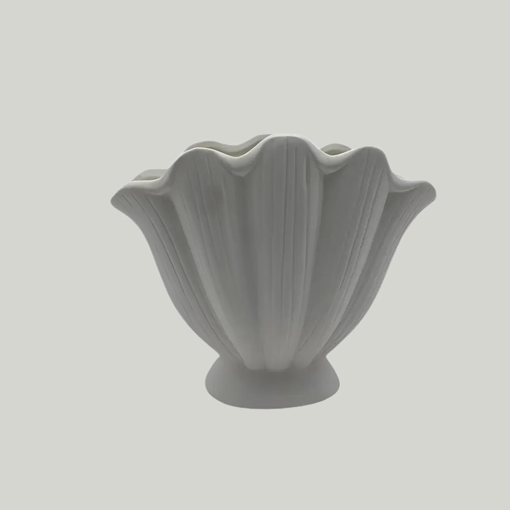 Ceramic Seashell Vase For Floral Arrangements And Terrarium Decor