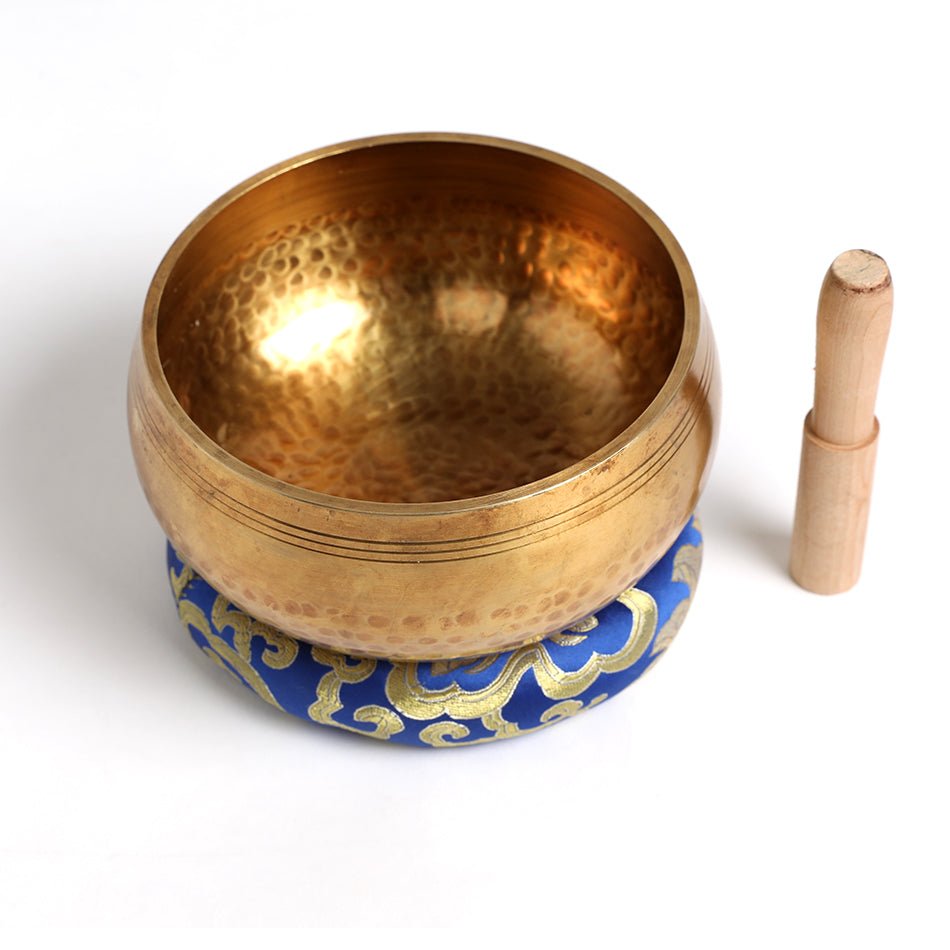 Silent Mind Tibetan Singing Bowl Set With Antique Design