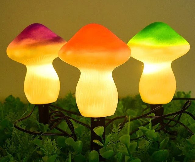 Solar-Powered Garden Fairy Lights Waterproof LED Mushroom Garland