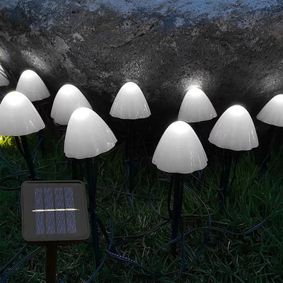 Solar-Powered Garden Fairy Lights Waterproof LED Mushroom Garland
