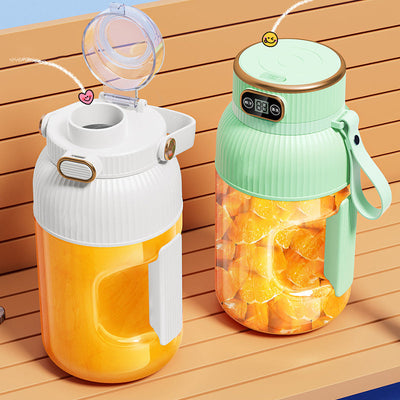 Multifunctional Portable Juicer Cup With Digital Display And USB Charging