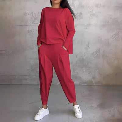 Round-Neck Women's Two-Piece Lounge Set Long Sleeve Top Pants