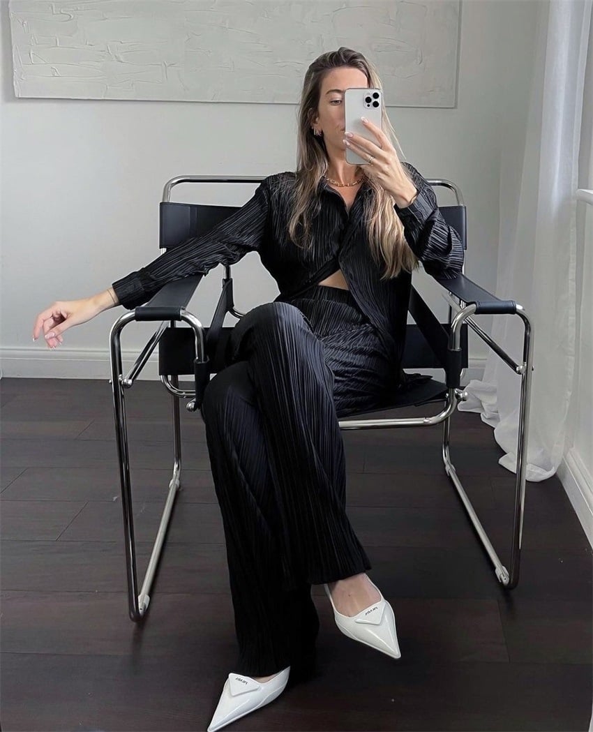 Women's Pleated Two-Piece Set Elegant Stylish Outfit