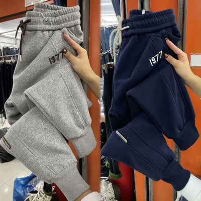 Women's Warm Joggers With Drawstring Waist And Pockets