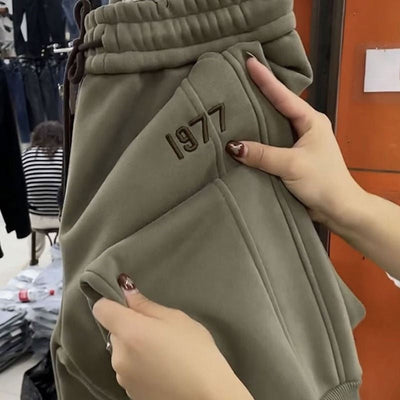 Women's Warm Joggers With Drawstring Waist And Pockets