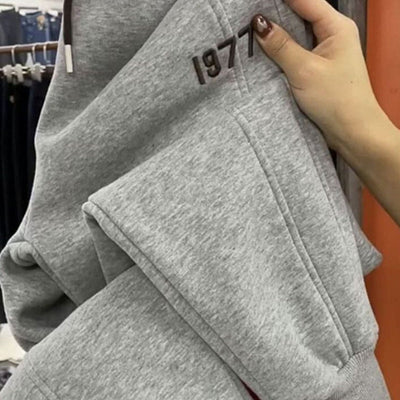 Women's Warm Joggers With Drawstring Waist And Pockets