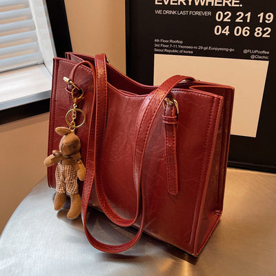 Women's Shoulder Bag Trendy Fashionable With Cute Doll Pendant