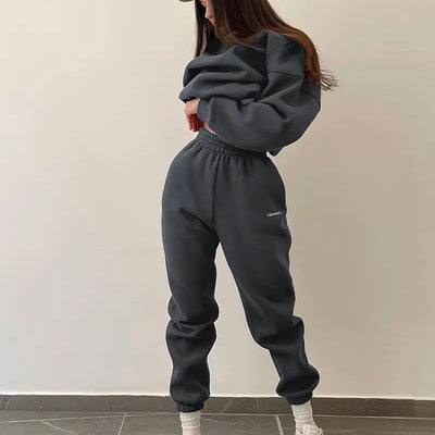 Fashion 2-Piece Set Round Neck Top And Pants Stylish Outfit