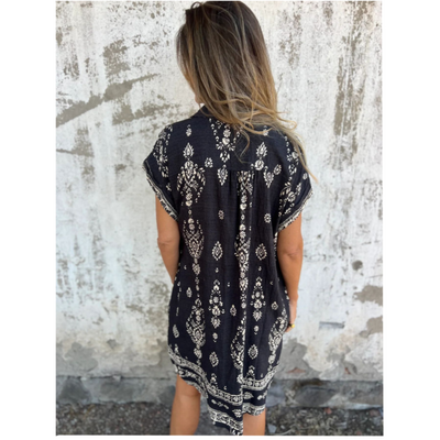 Loose-Fit Printed Dress With Short Sleeves And Pockets