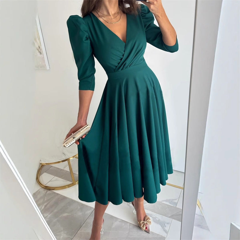 Women's V-Neck Midi Dress Pleated Waist Slimming Midi Dress