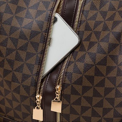 Fashionable Large-Capacity Shoulder Bag Spacious Durable Stylish Design