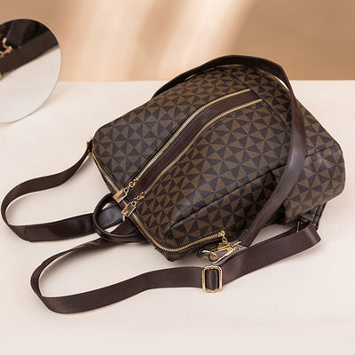 Fashionable Large-Capacity Shoulder Bag Spacious Durable Stylish Design