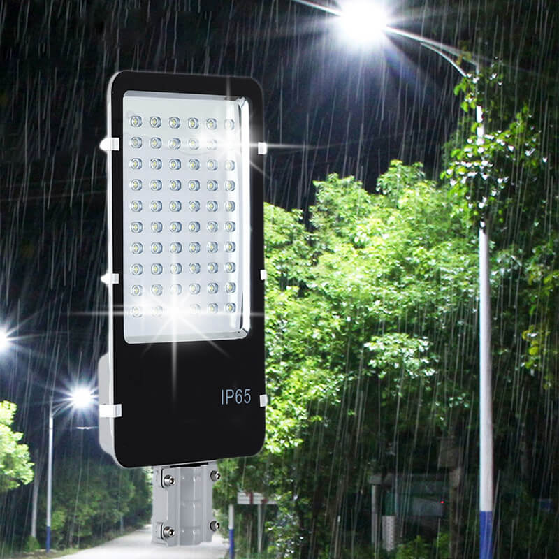 Super Bright Waterproof Solar Street Light For Outdoor Use