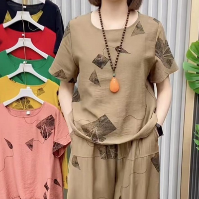 Women's Printed Top And Pants Set Short Sleeve Cropped Style