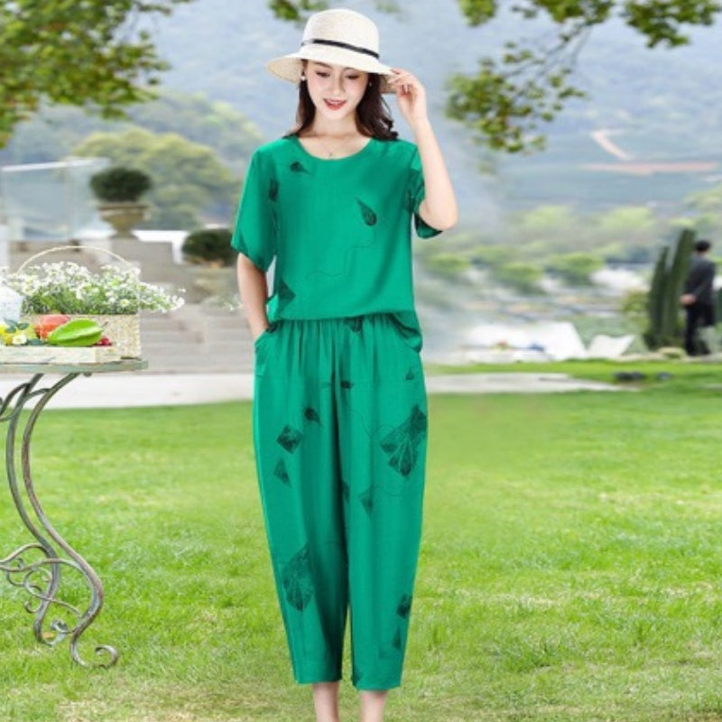 Women's Printed Top And Pants Set Short Sleeve Cropped Style