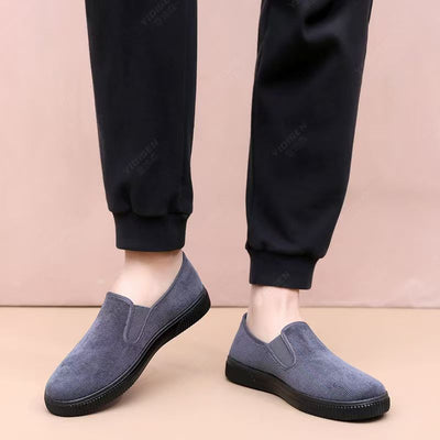 Men's Slip-On Shoes Breathable Soft Sole Comfortable Design