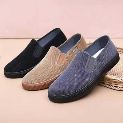 Men's Slip-On Shoes Breathable Soft Sole Comfortable Design