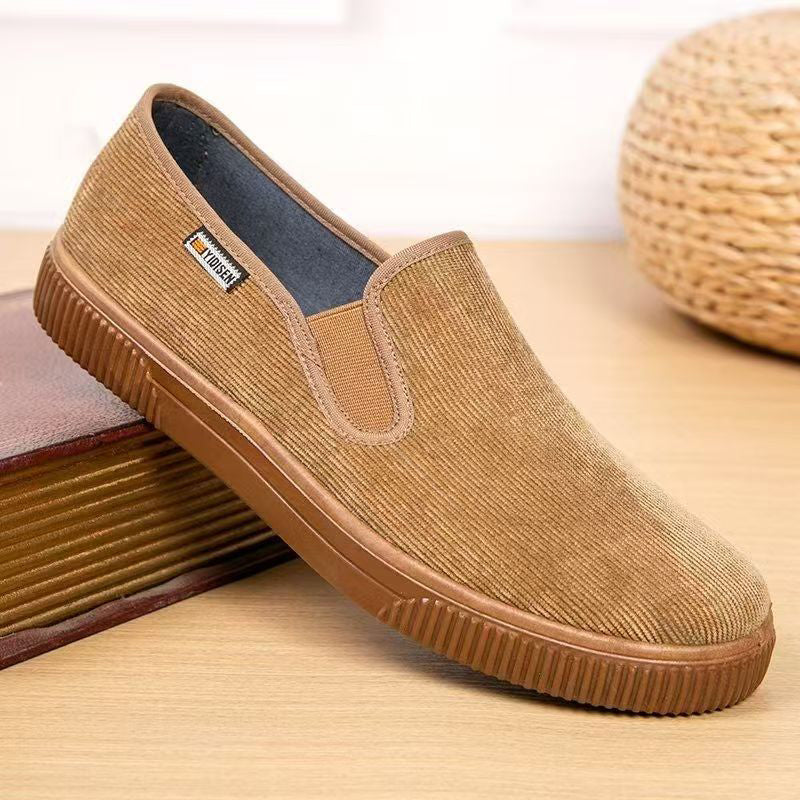 Men's Slip-On Shoes Breathable Soft Sole Comfortable Design