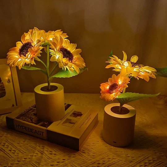 Sunflower Lamp With LED Lights In Decorative Pot For Gifts